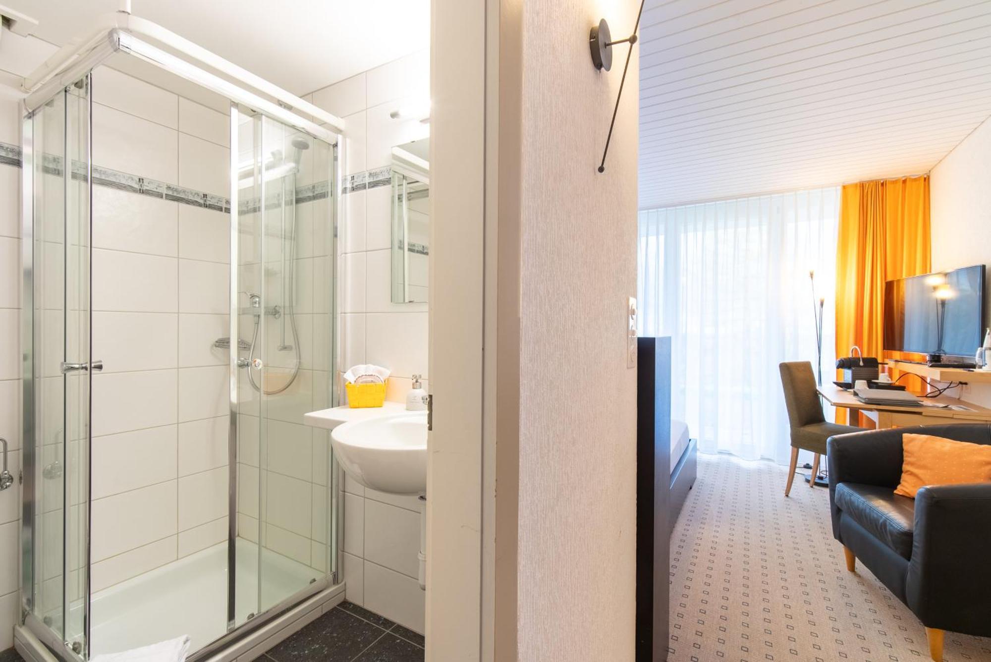 Hotel Bad Ramsach Läufelfingen Kültér fotó
